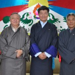 Kalon Tripa Dr Lobsang Sangay con los enviados, Lodi Gyari y Kalsang Gyaltsen