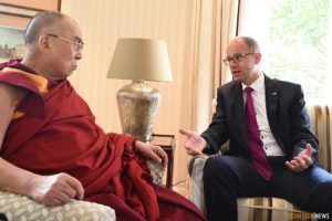 Michael Brand con el Dalai Lama / foto de archivo 