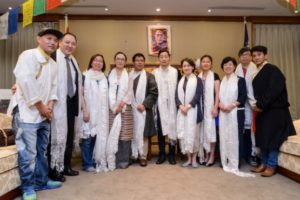 Una foto del grupo de parlamentarios taiwaneses con parlamentarios tibetanos, el Representante de Su Santidad el Dalai Lama y el Presidente de la Comunidad Tibetana en Taipei